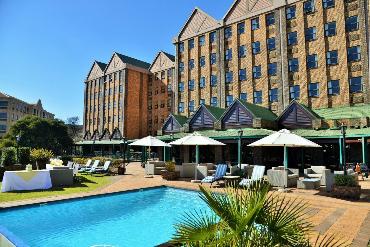 The Centurion Hotel Exterior foto